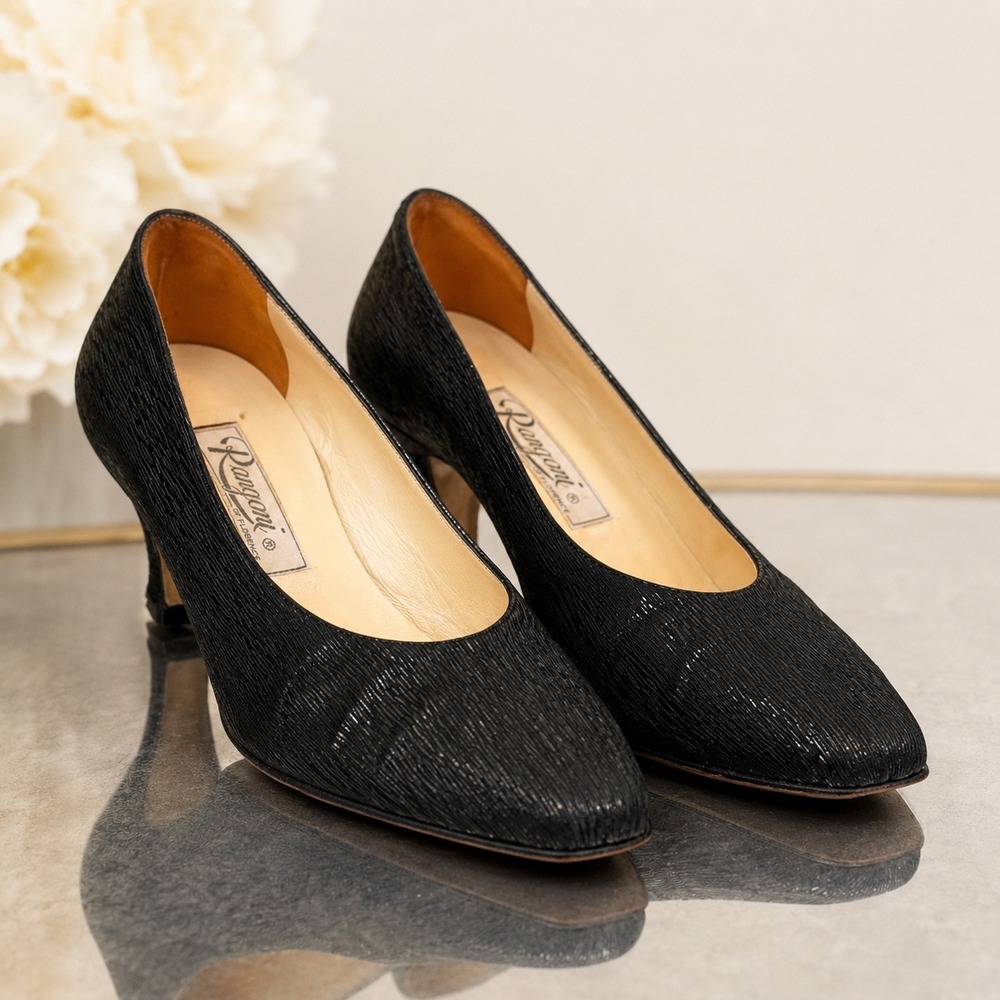 Vintage Rangoni of Florence Black Textured Leather Pumps Heels Size 7B Italy